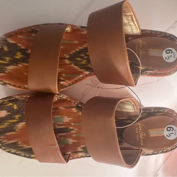 NWOT Sam Edelman Tan Wedge Sandals SIZE 6.5 - Picture 2 of 4